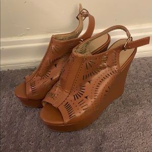 Brown wedges